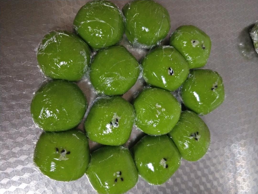 香糯可口的青团