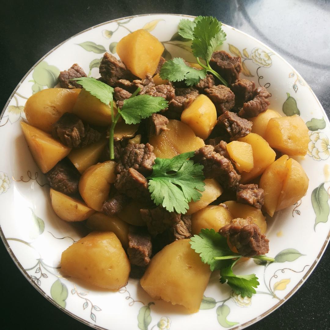 土豆烧牛肉