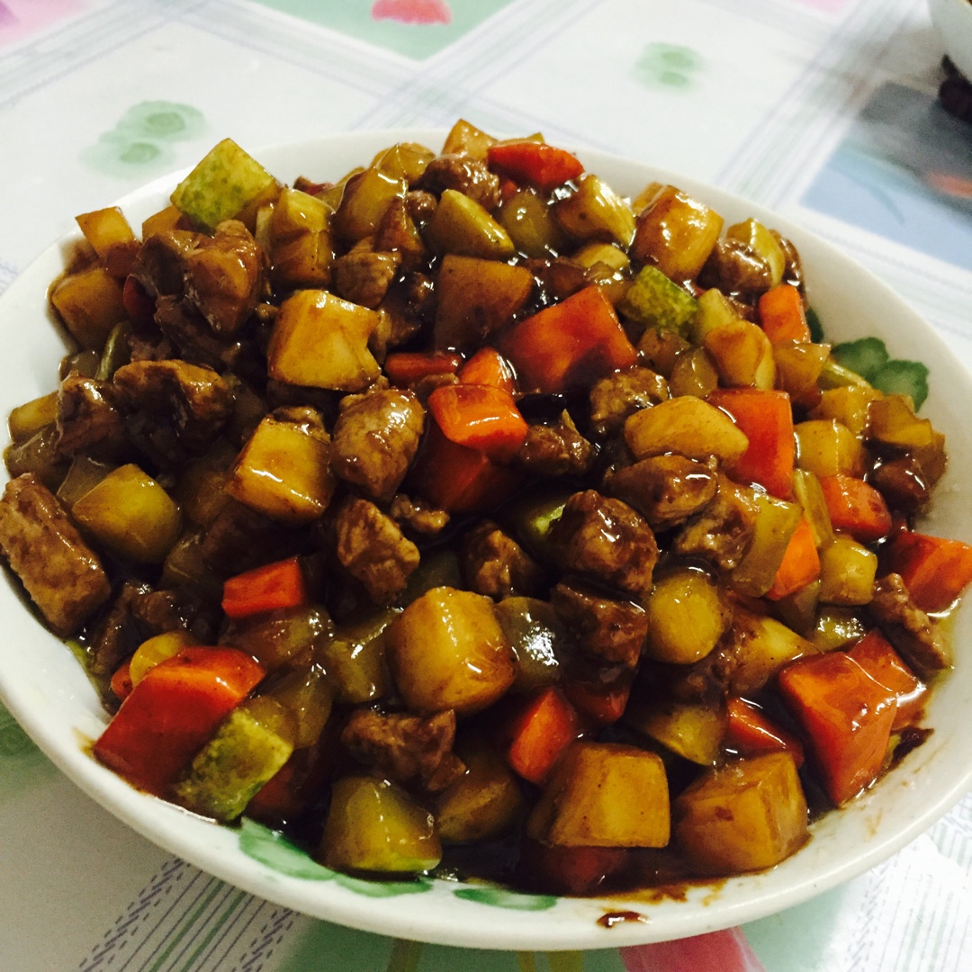 酱爆肉丁（简单快手下饭）