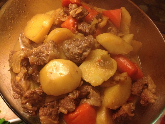 红烧土豆牛腩