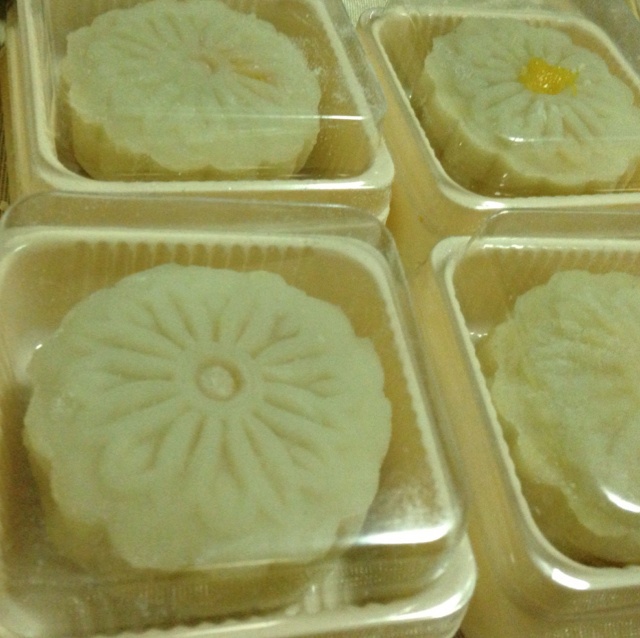 冰皮豆沙月饼