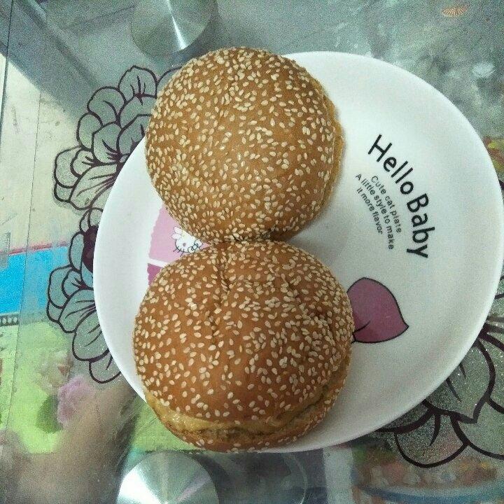 香煎鸡胸肉饼