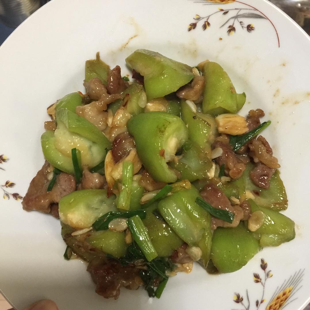 丝瓜炒肉片