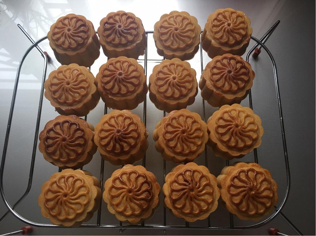 金沙奶黄月饼