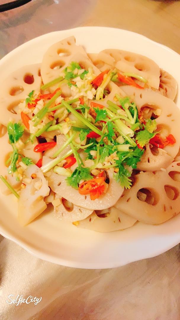 倩文1028做的凉拌藕片