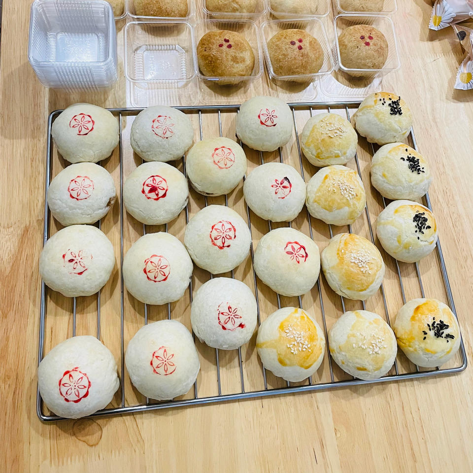 泳式鲜肉榨菜月饼