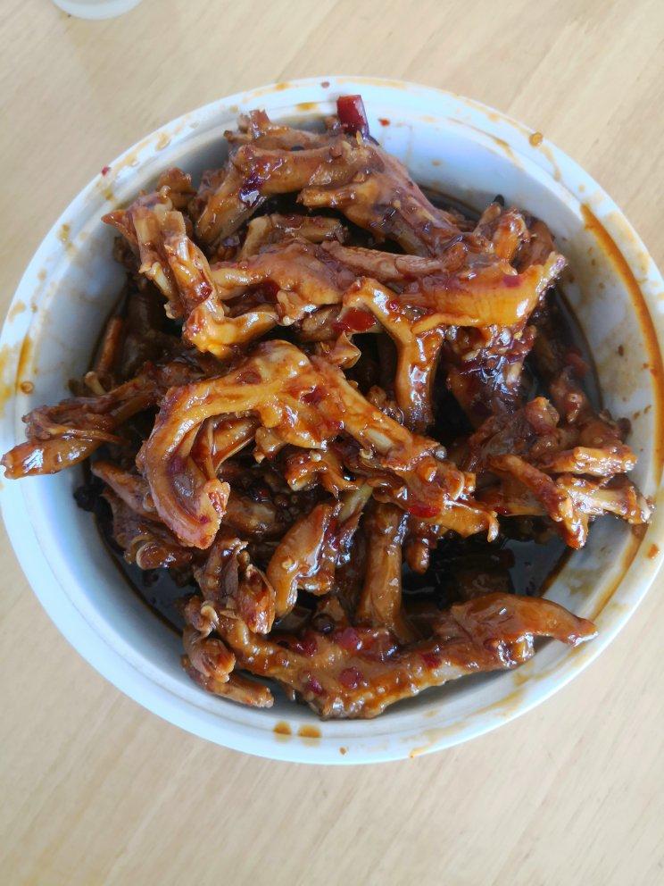 麻辣鸭掌