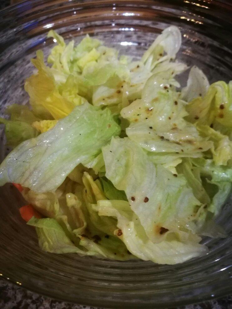 甜拌生菜（含自制蜂蜜芥末酱）