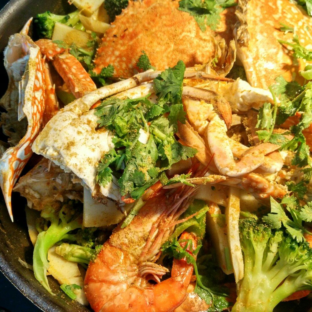 虾兵蟹将~香辣干锅虾蟹