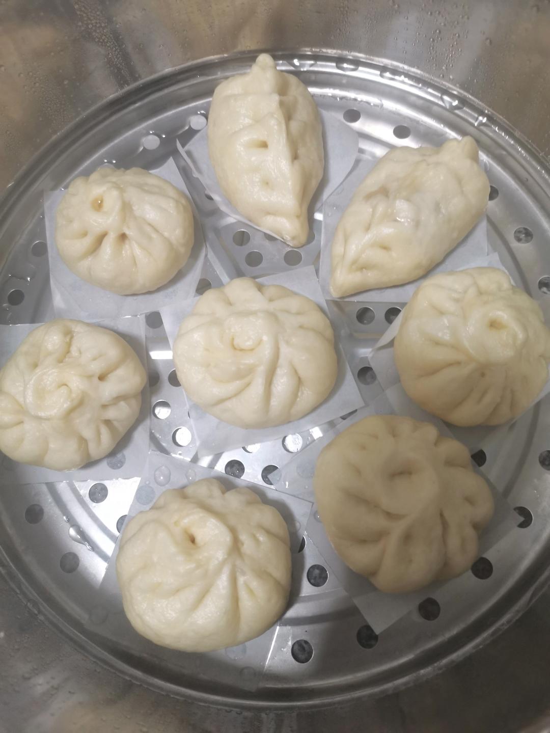 90分钟就能吃上的开胃猪肉白菜包子