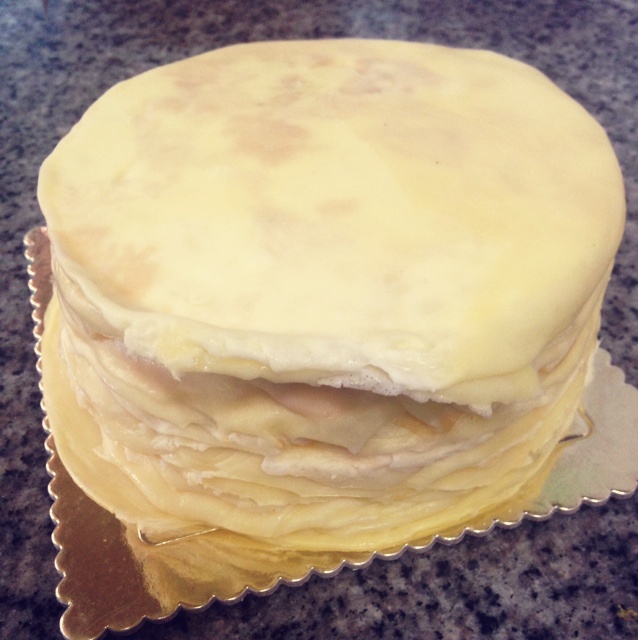 榴莲千层蛋糕（stratiform cake）