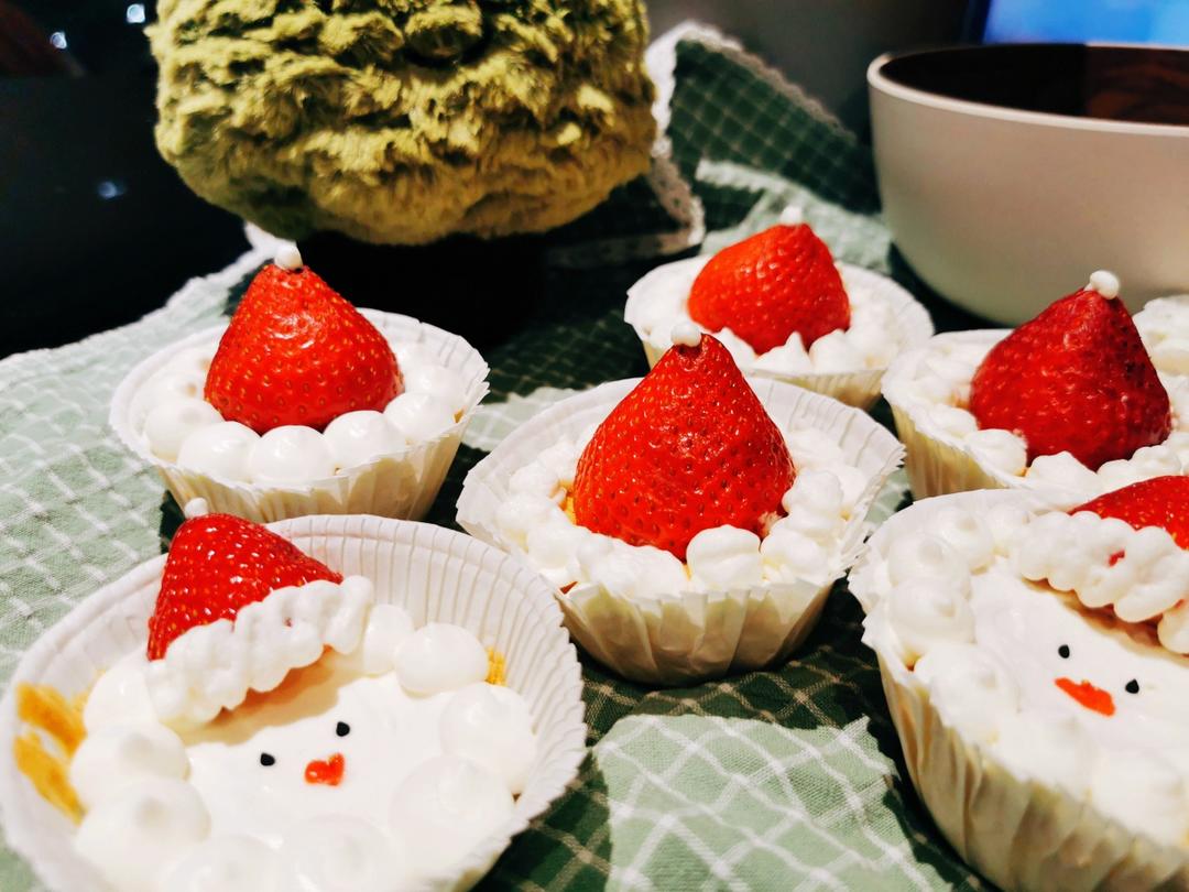 超可爱🔥ins草莓圣诞纸杯蛋糕