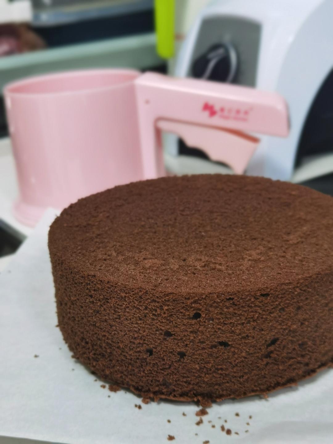 新手必做系列之二  不消泡巧克力海绵蛋糕（好吃到飞有动图）