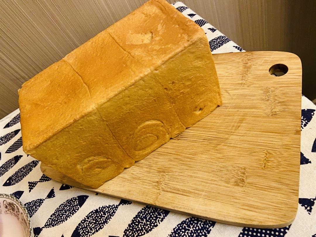 一次发酵❗️手撕吐司面包，柔软拉丝～