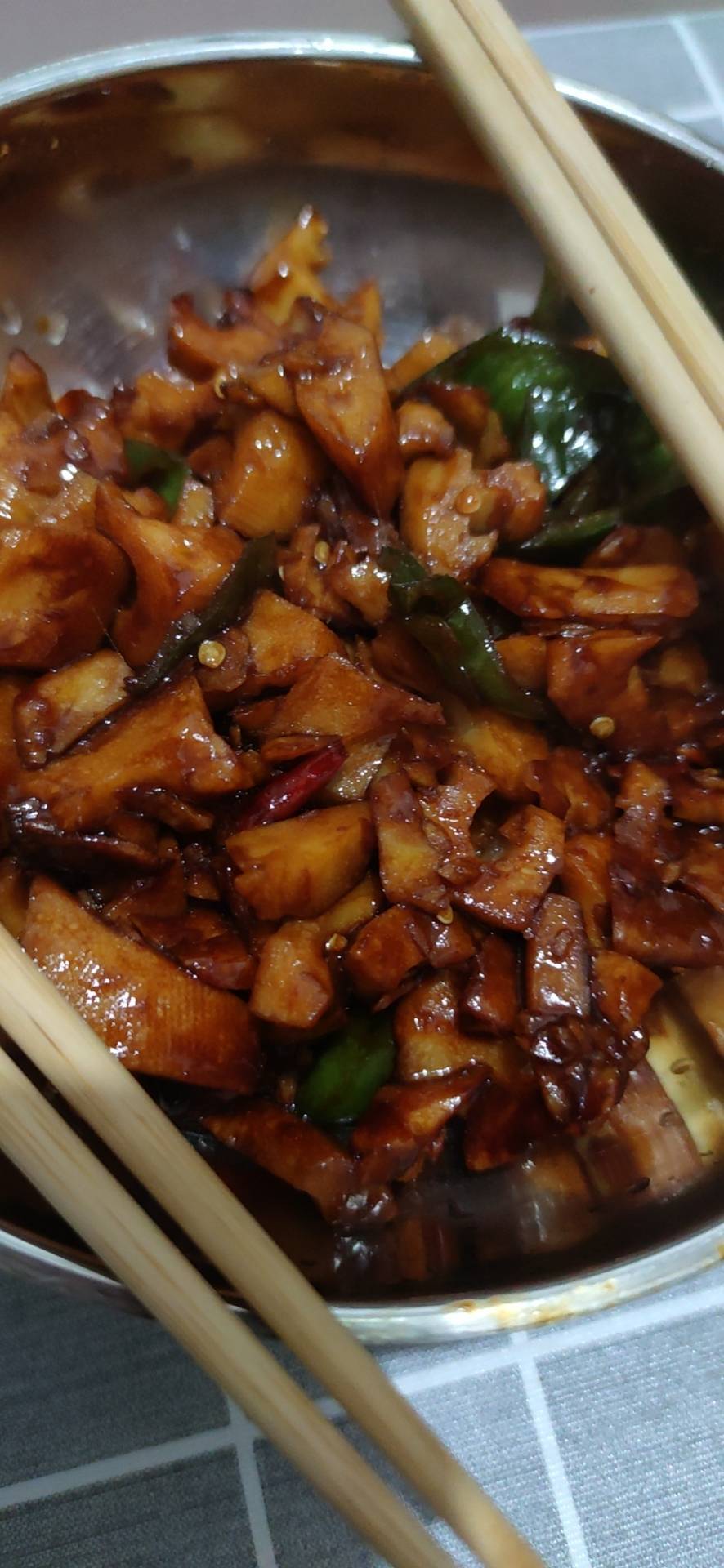 快手家常菜之酸辣藕丁，超级下饭‼