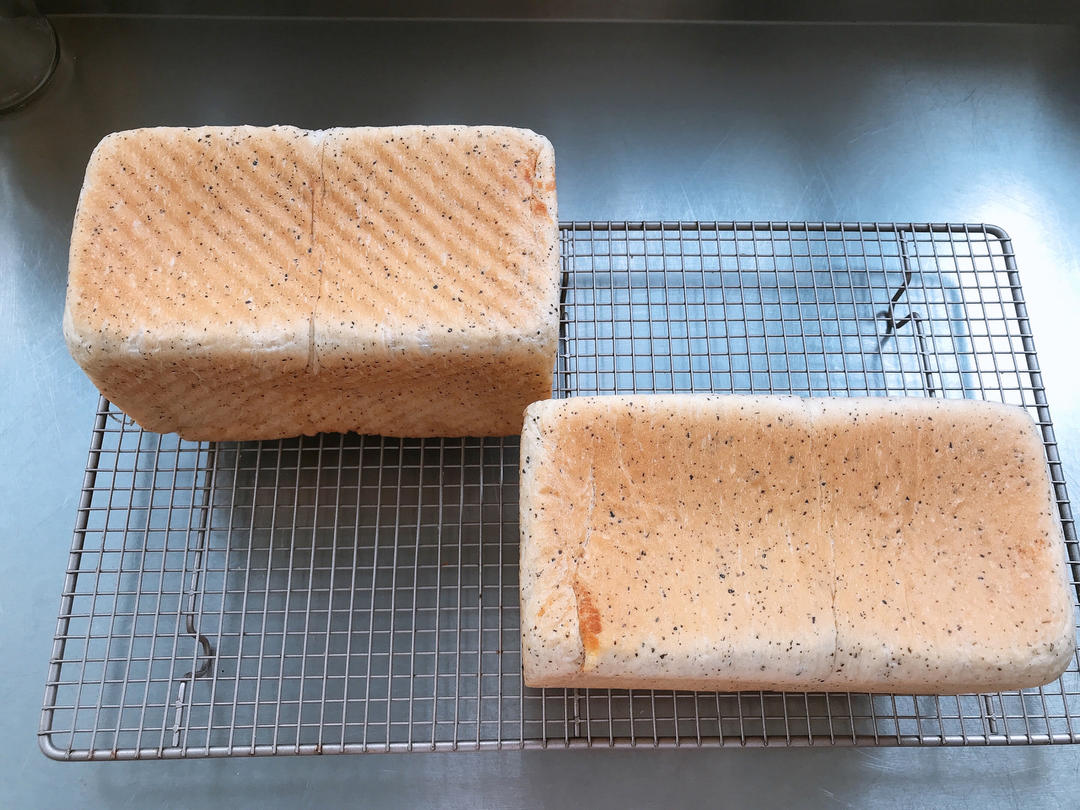 伯爵鲜奶乳酪吐司