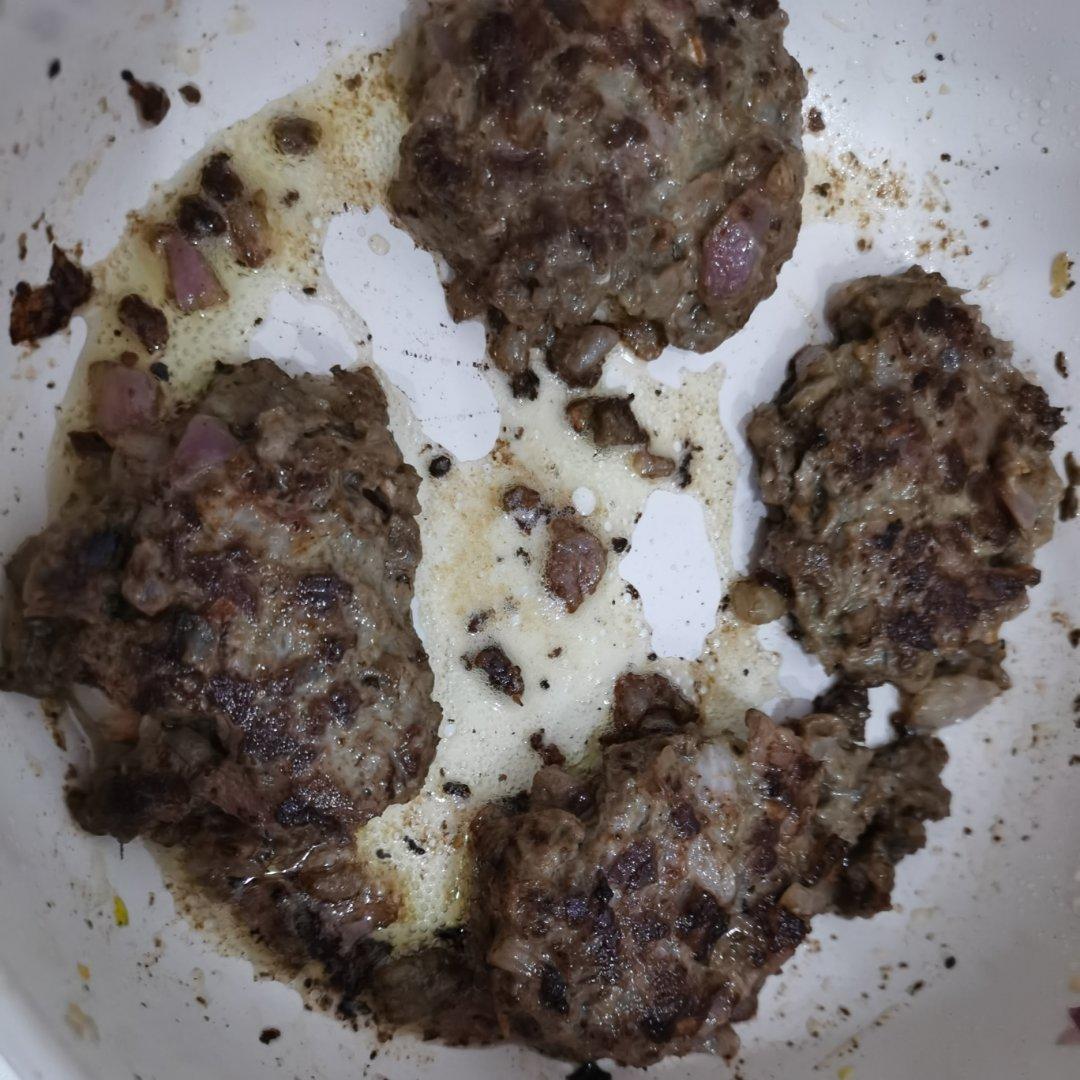 牛肉饼