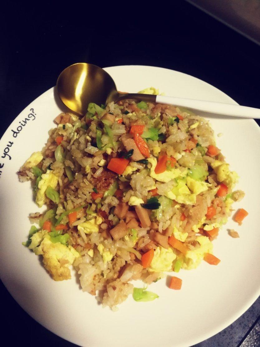 家常蛋炒饭