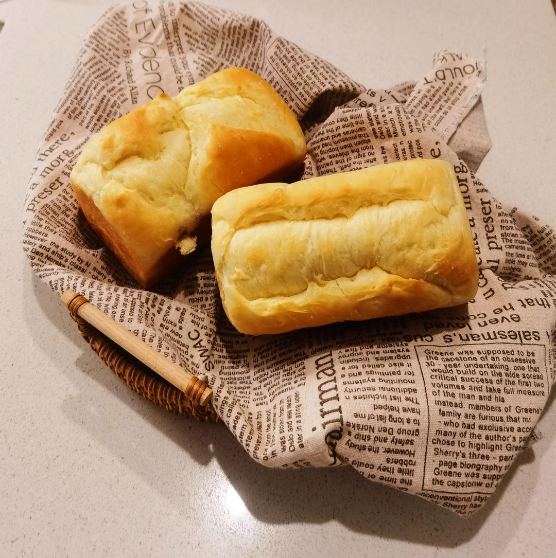 温柔咸香--奶盐小吐司