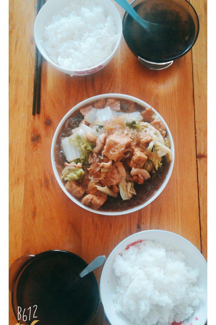 白菜炖粉条