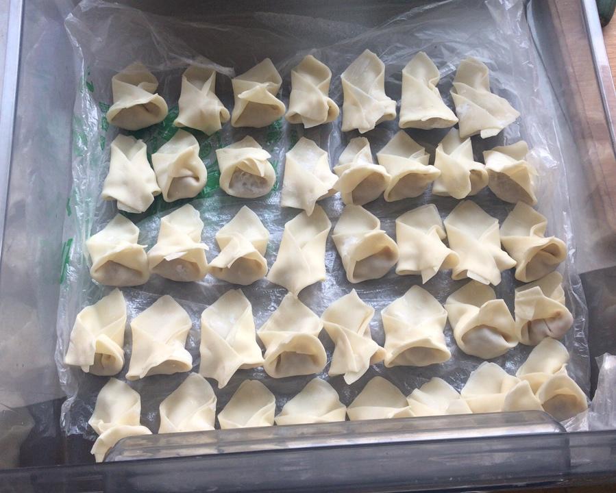 馄饨的包法（简单易学不跑馅儿）