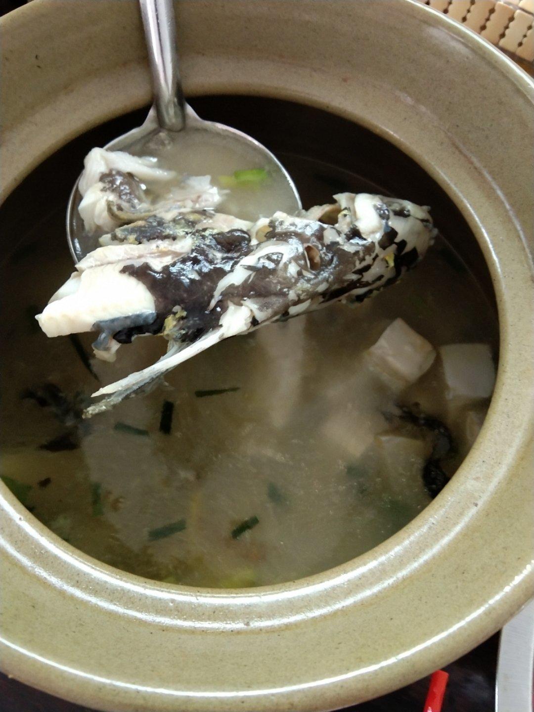 黄骨鱼豆腐汤