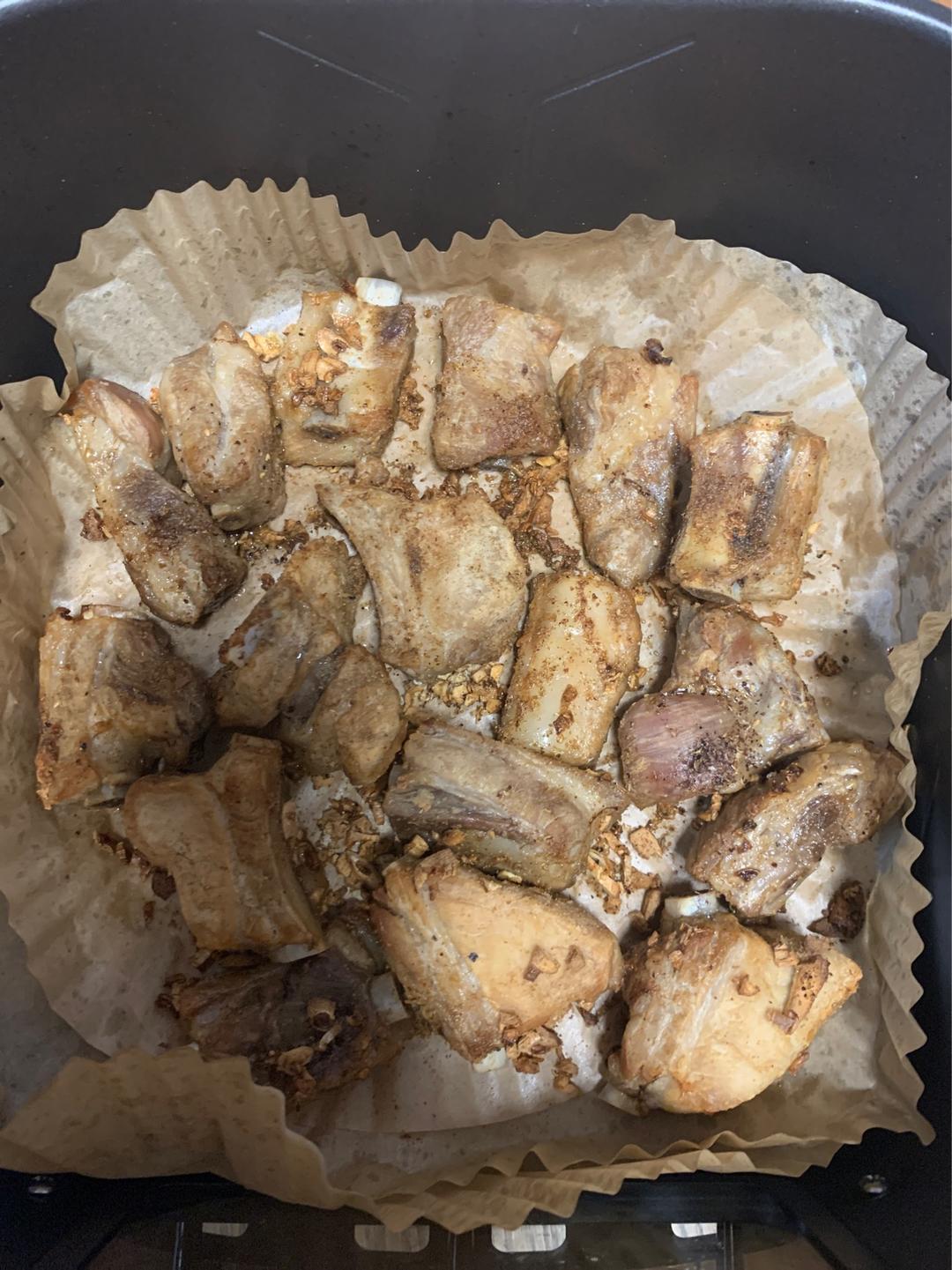 不会失手的蒜香排骨（空气炸锅版）