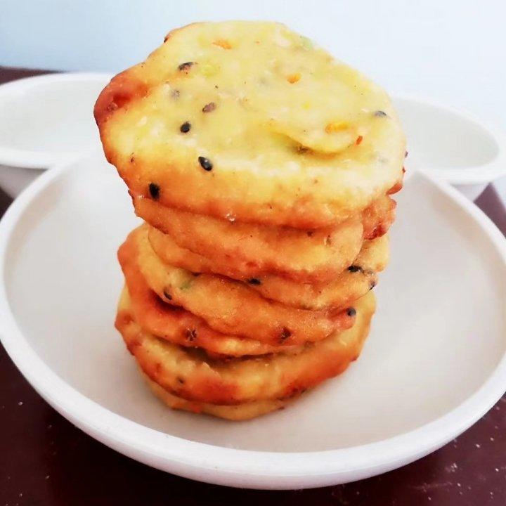 鸡蛋土豆饼