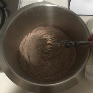 巧克力马芬杯（低糖少油）的做法 步骤2