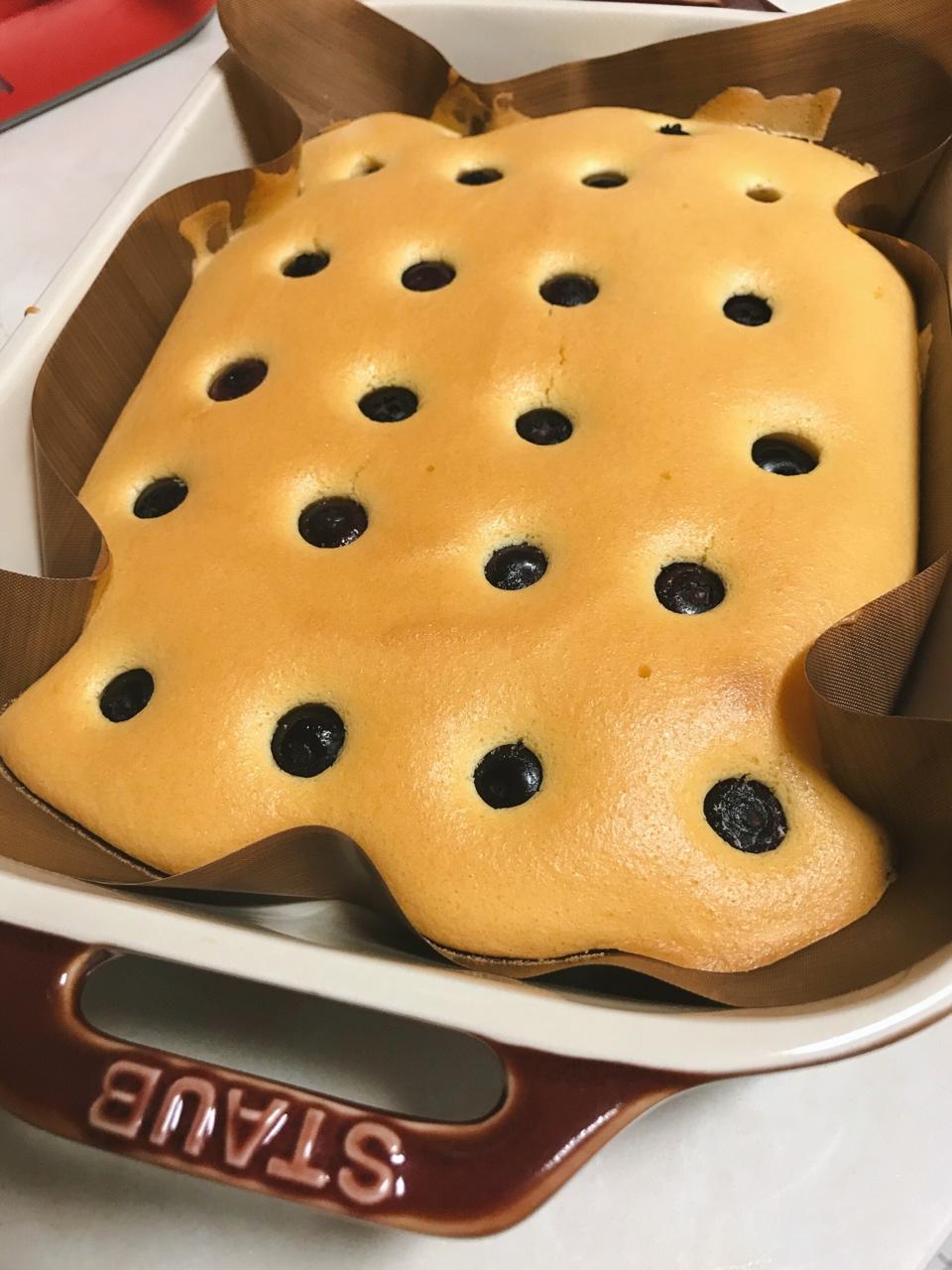 蓝莓酸奶蛋糕
