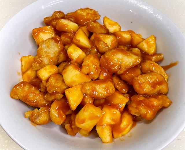 鸡胸肉苹果版咕咾肉——中式一日三餐(一百零八)的做法