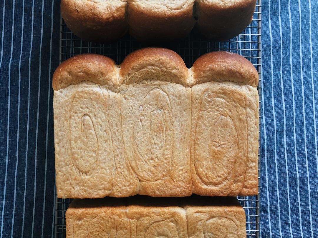 40%全麦吐司——你心柔软，但有力量！