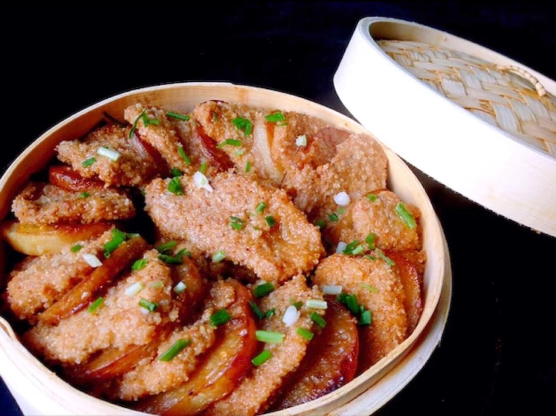 土豆片粉蒸肉的做法