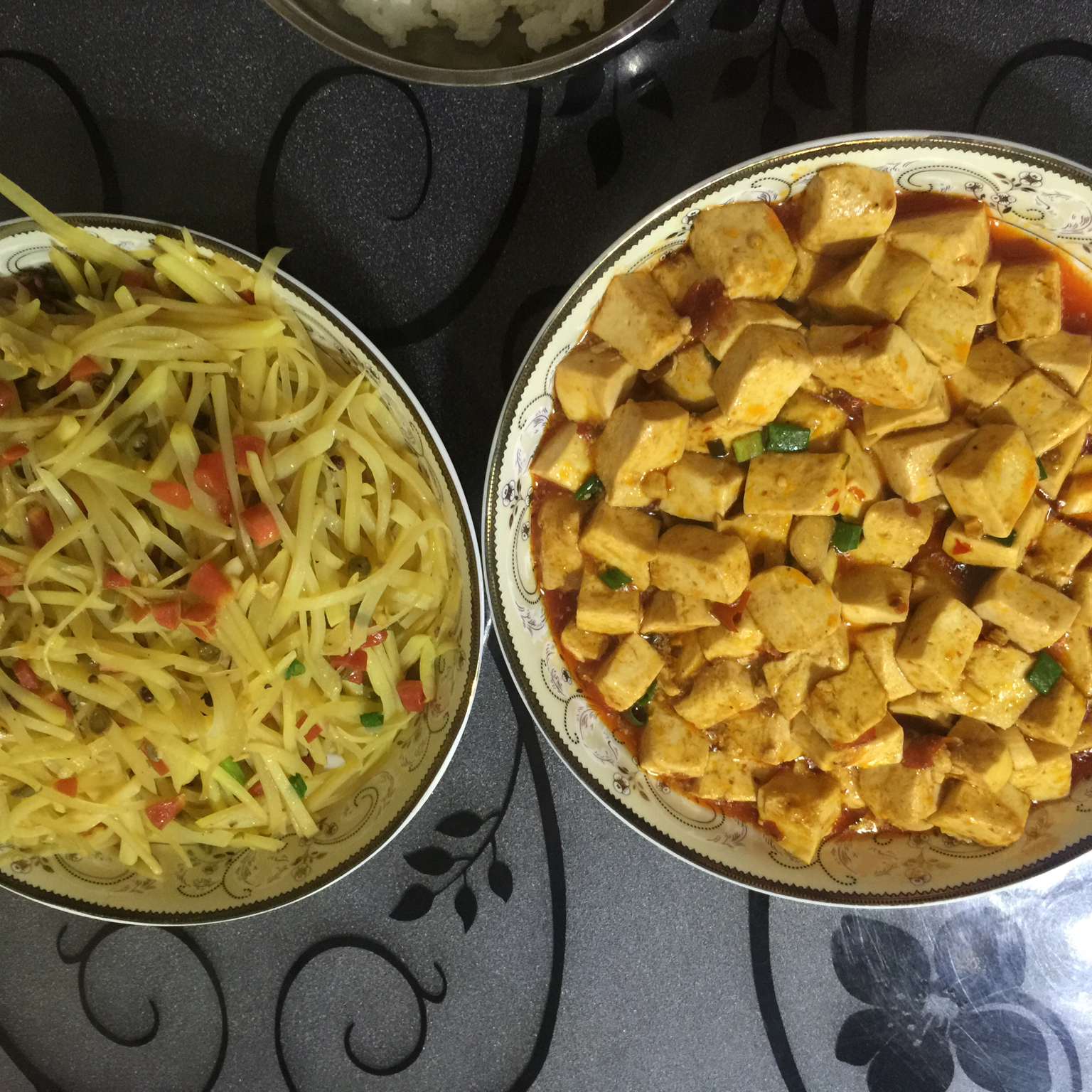 泡菜炒土豆丝