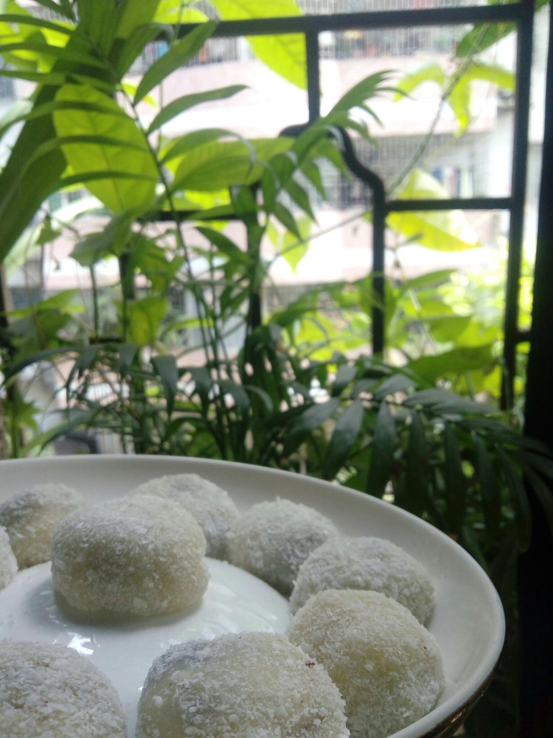 椰香芒果糯米糍