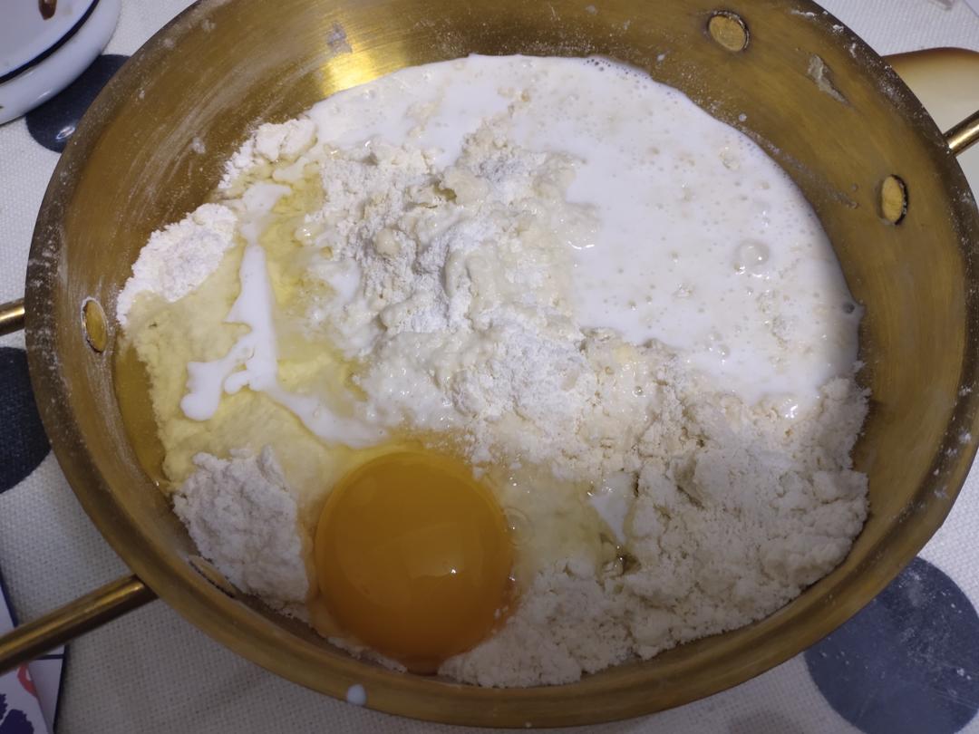 纯奶手撕吐司的做法 步骤1