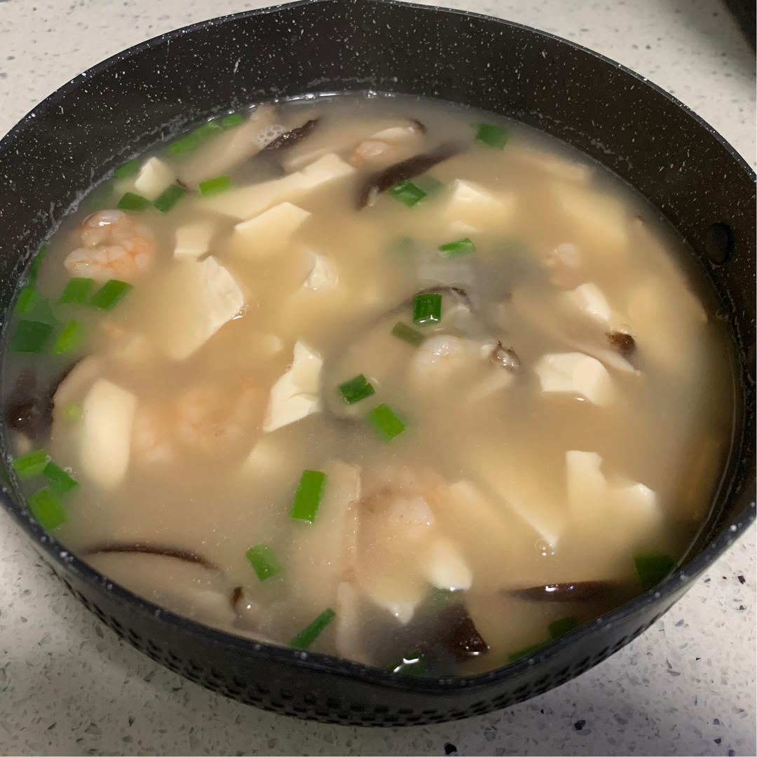 虾仁香菇豆腐汤
