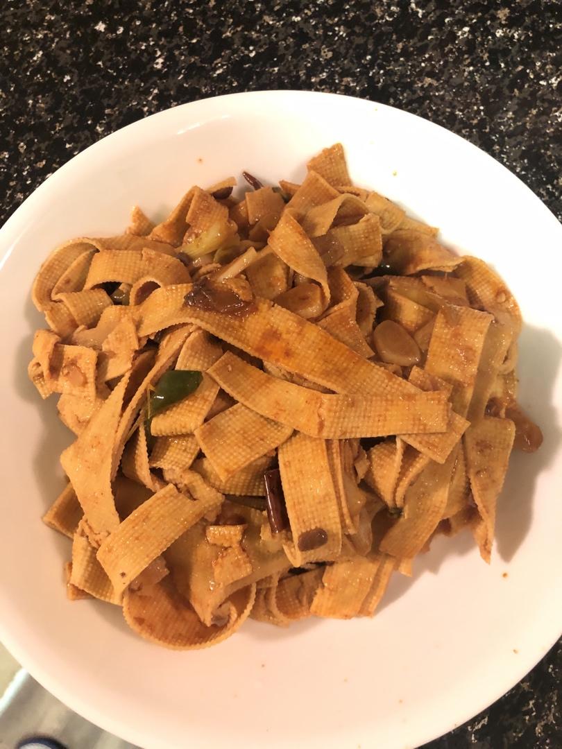 不炸不炒不凉拌的豆腐皮
