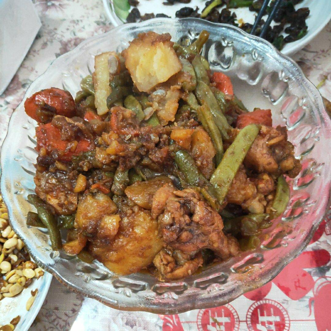 土豆焖鸡腿