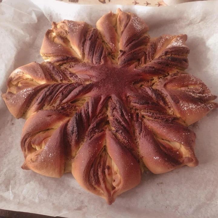 抹茶奶酥雪花面包