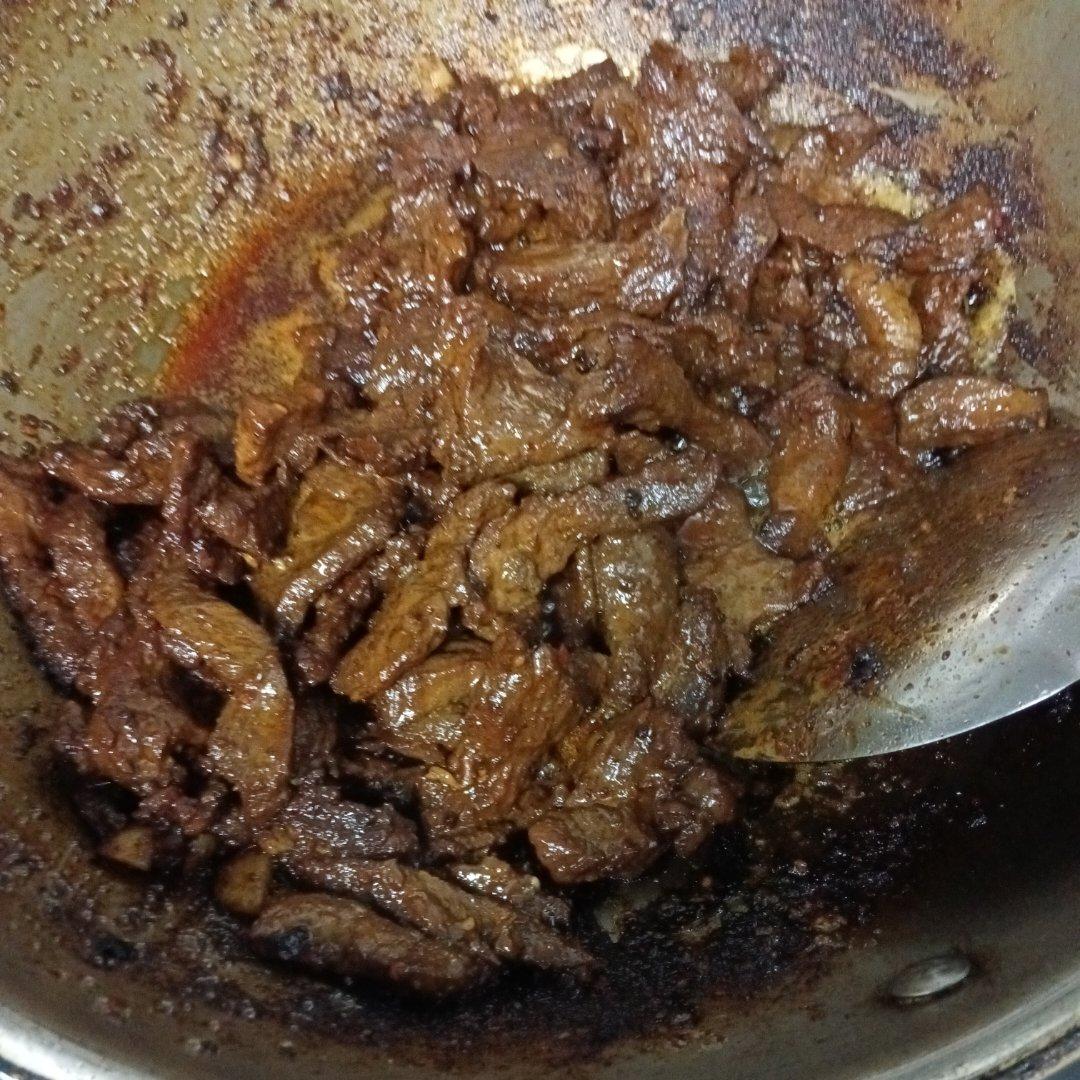又香又嫩的小炒牛肉（巨好吃，手残党也能做）