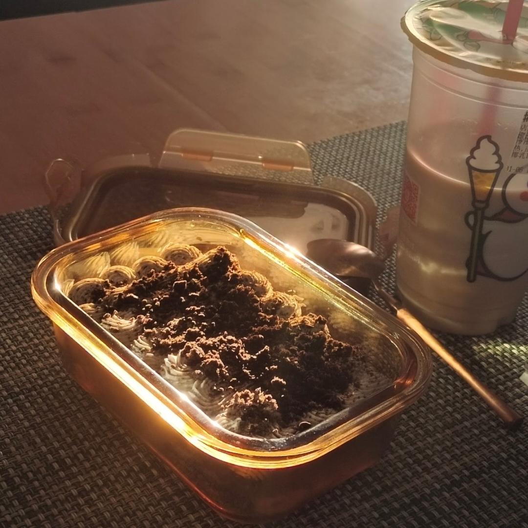 好吃到流泪的奥利奥咸奶油盒子蛋糕