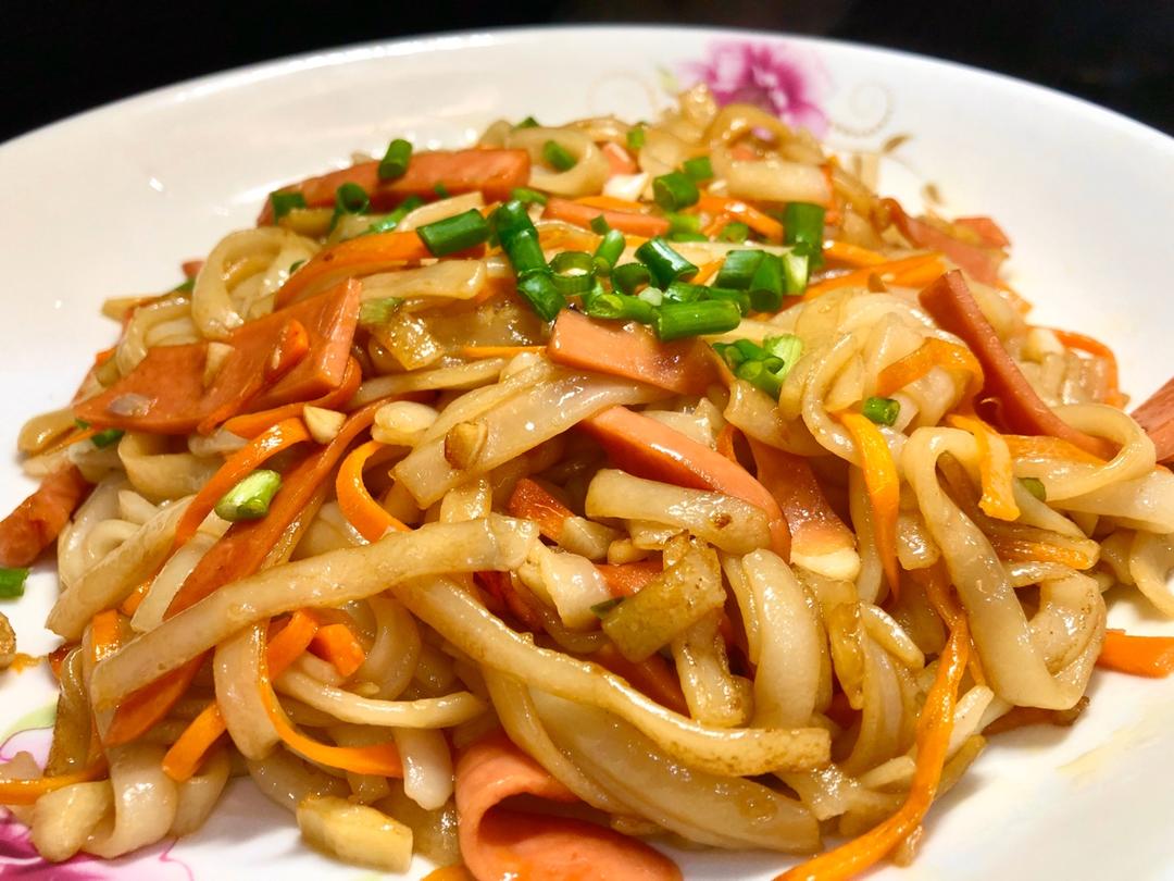 港式茶餐厅的干炒牛河