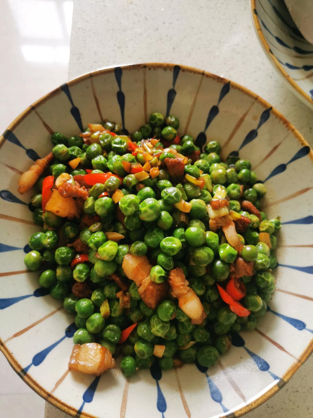 豌豆炒肉（超下饭）