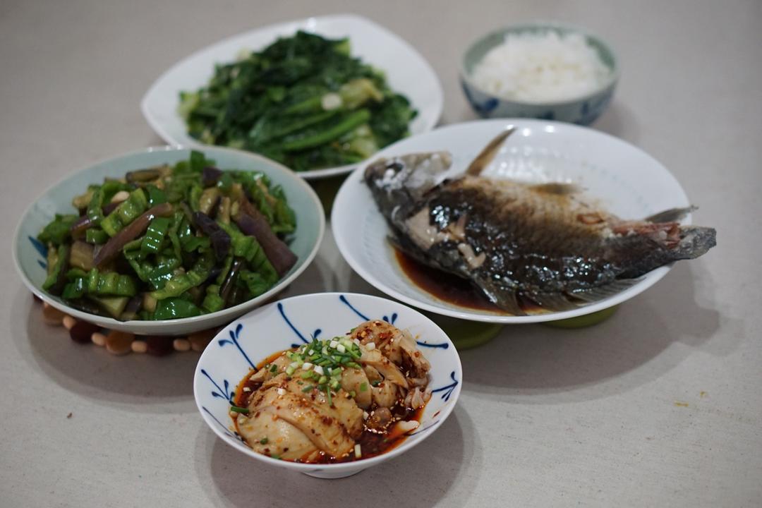 给妈妈做营养餐