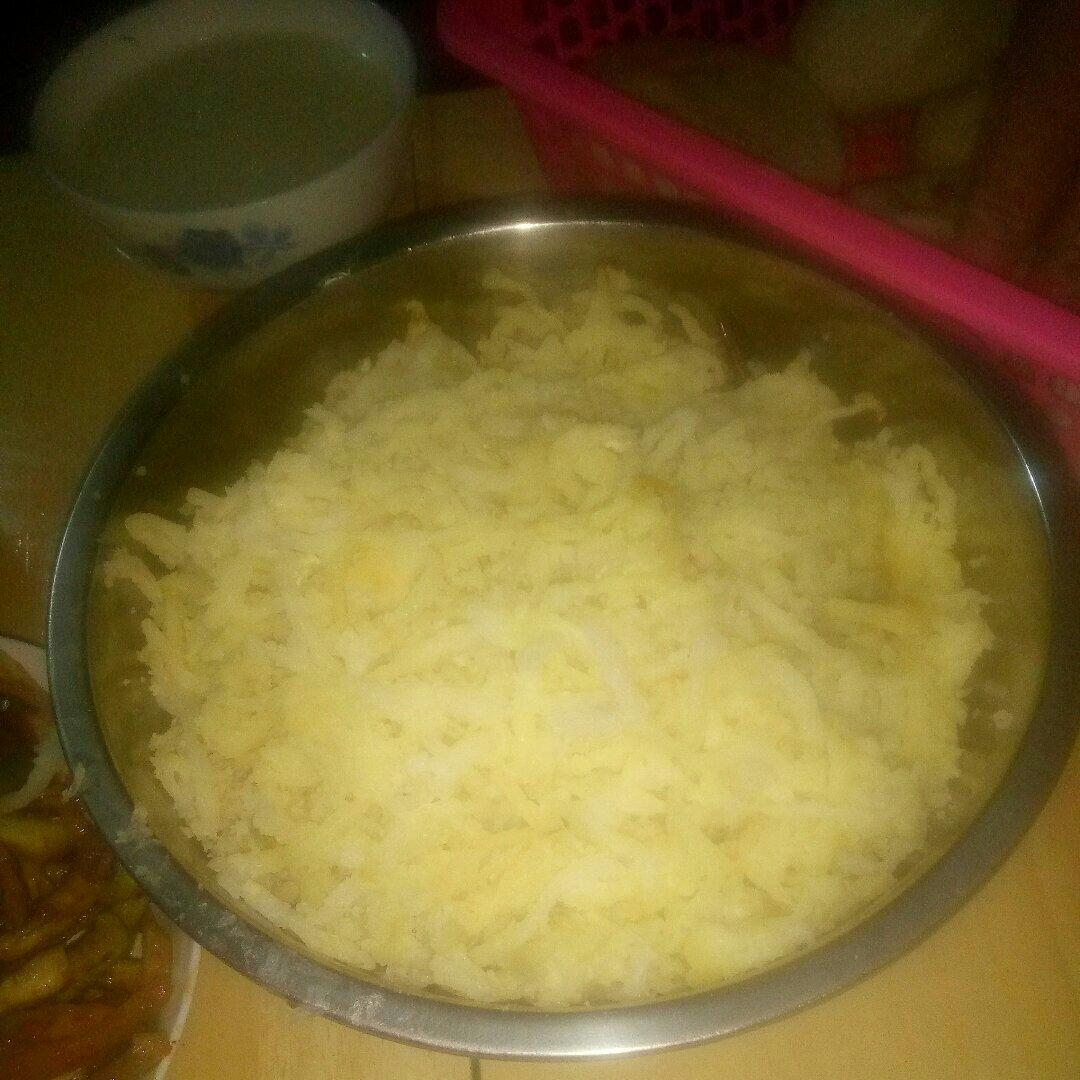 蒸土豆丝炒鸡蛋