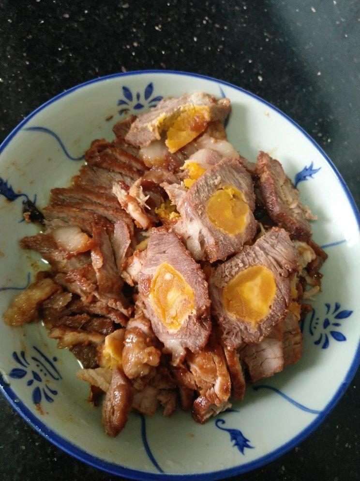 咸蛋叉烧肉（好吃得爆炸）