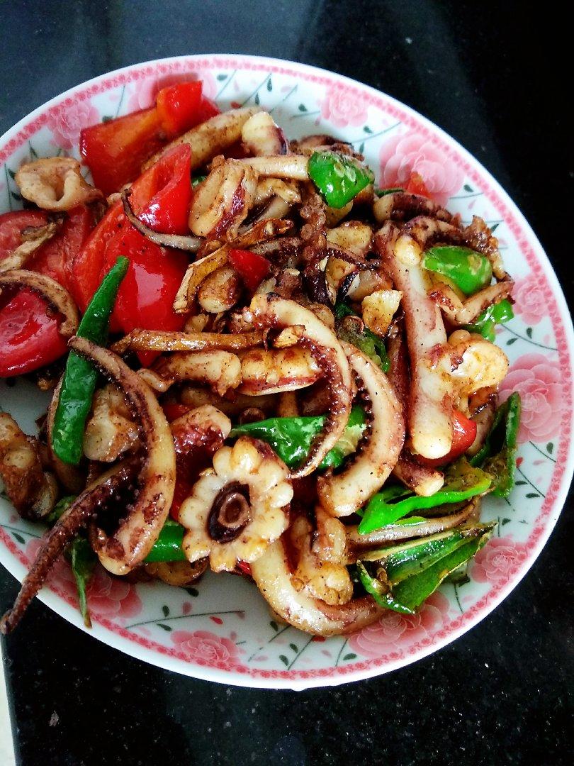 爆炒鱿鱼