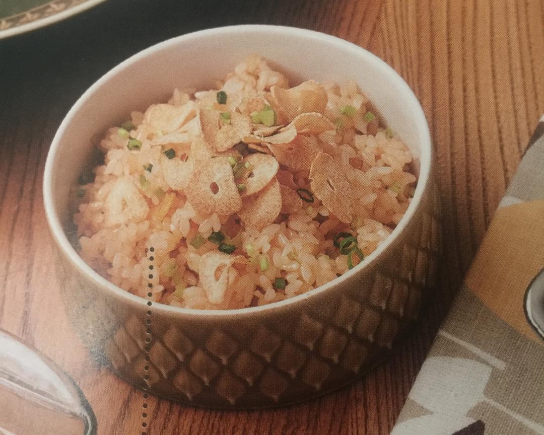 蒜片炒饭