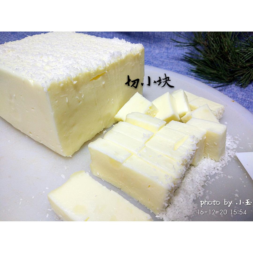 完胜85度C牛奶椰丝小方